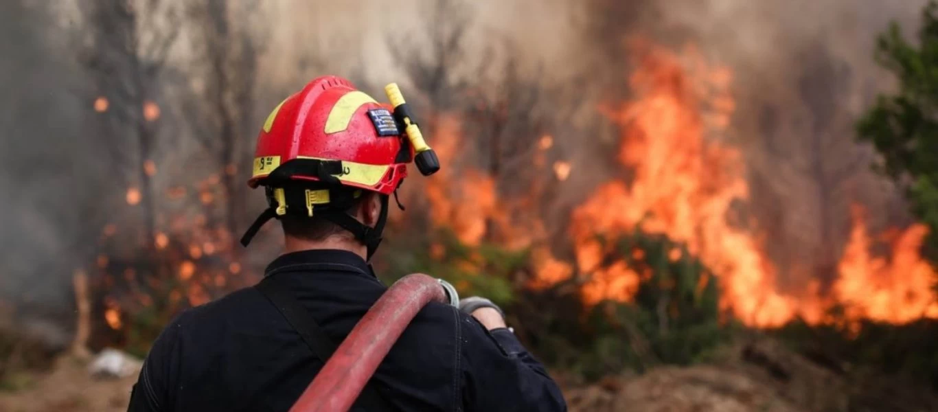 Εύβοια: Μεγάλη φωτιά βρίσκεται σε εξέλιξη - Ισχυρή κινητοποίηση της Πυροσβεστικής (φωτό)